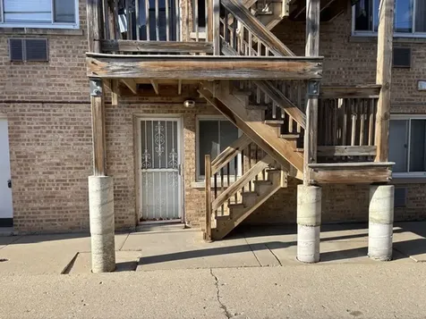 6346 North Ridgeway Avenue Chicago IL 60659