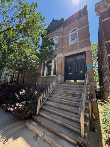 2233 West Armitage Avenue Chicago IL 60647