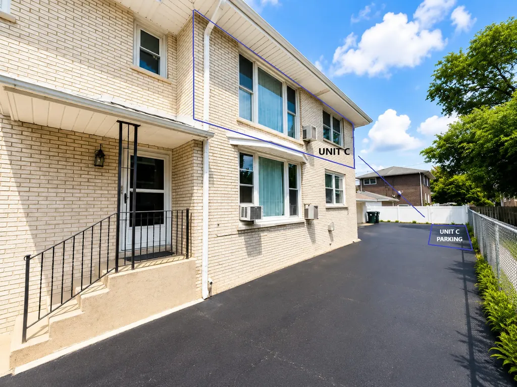 4425 Prairie Avenue Brookfield IL 60513