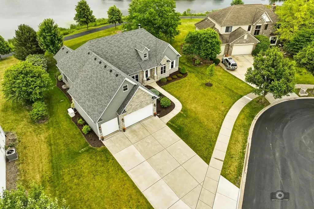 25204 West Indian Boundary Court Plainfield IL 60544