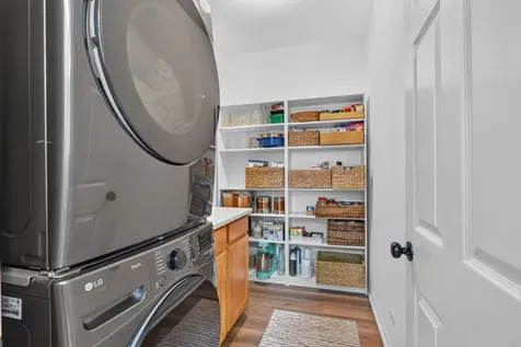 522 East Thornhill Lane Palatine IL 60074