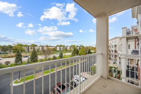 601 West Rand Road Arlington Heights IL 60004