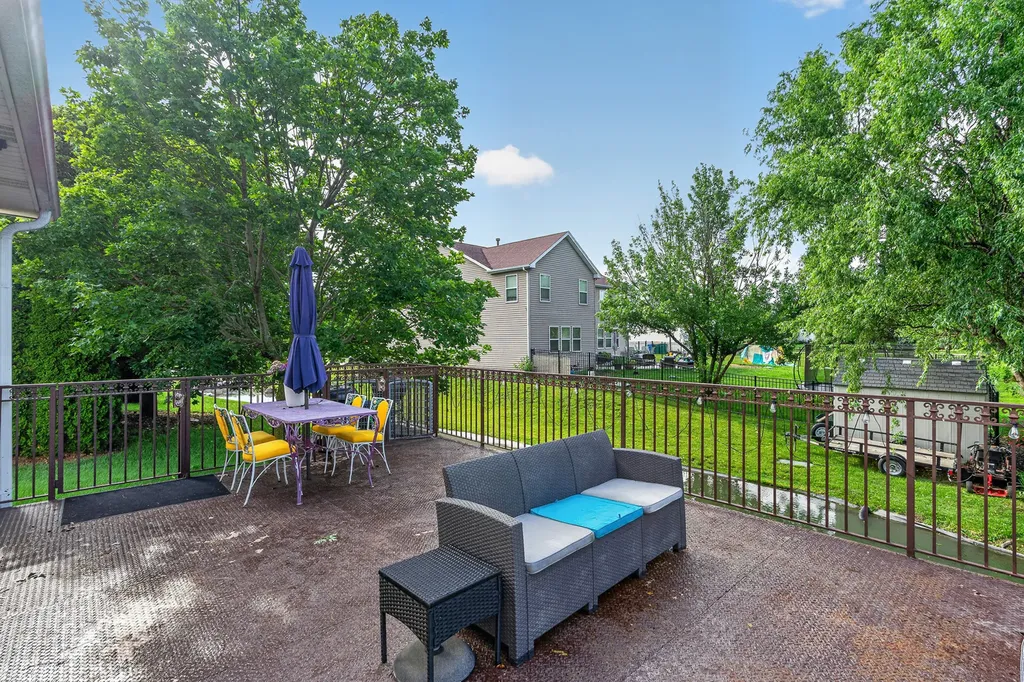 24218 Apple Creek Lane Plainfield IL 60586
