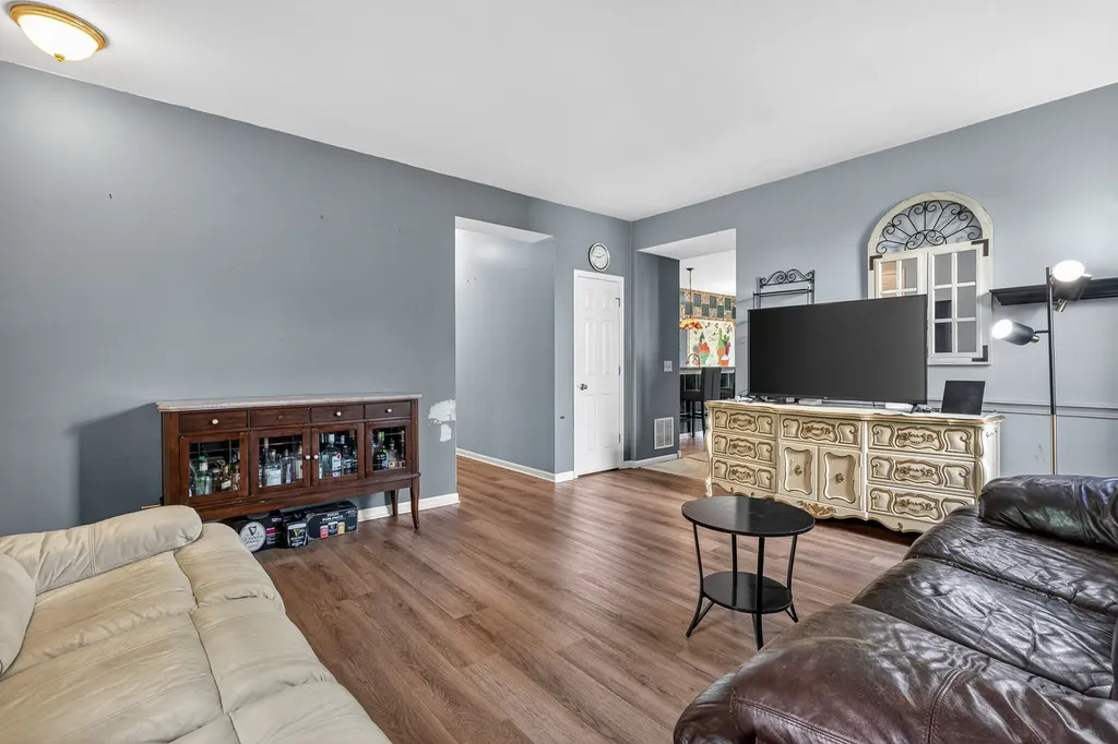 24218 Apple Creek Lane Plainfield IL 60586