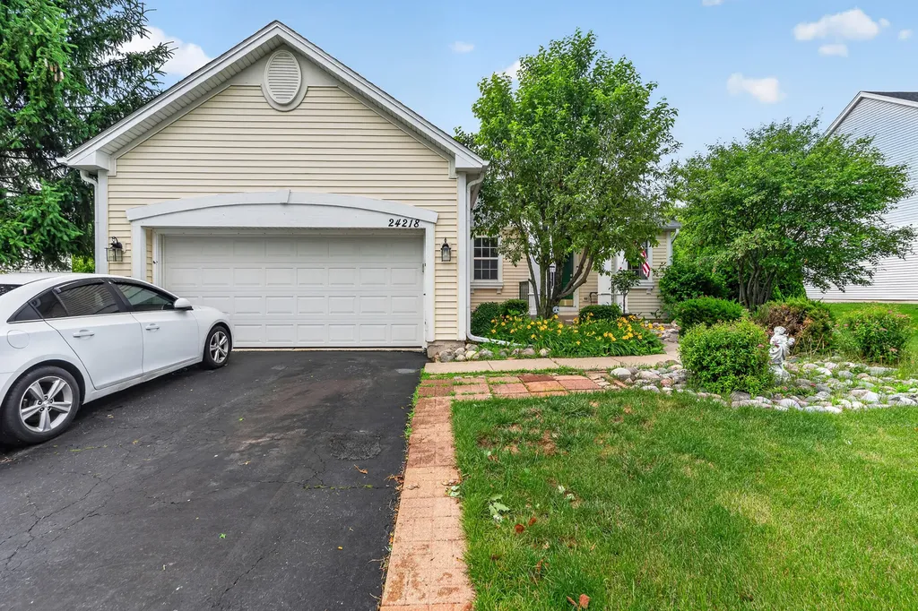 24218 Apple Creek Lane Plainfield IL 60586