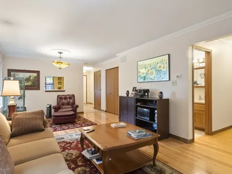 905 Shagbark Road New Lenox IL 60451