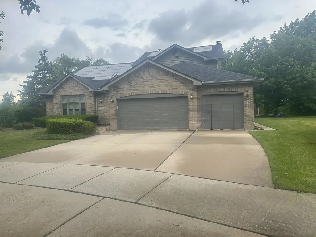 17252 Grange Drive Orland Park IL 60467