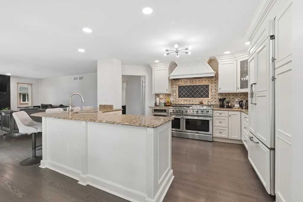 17252 Grange Drive Orland Park IL 60467