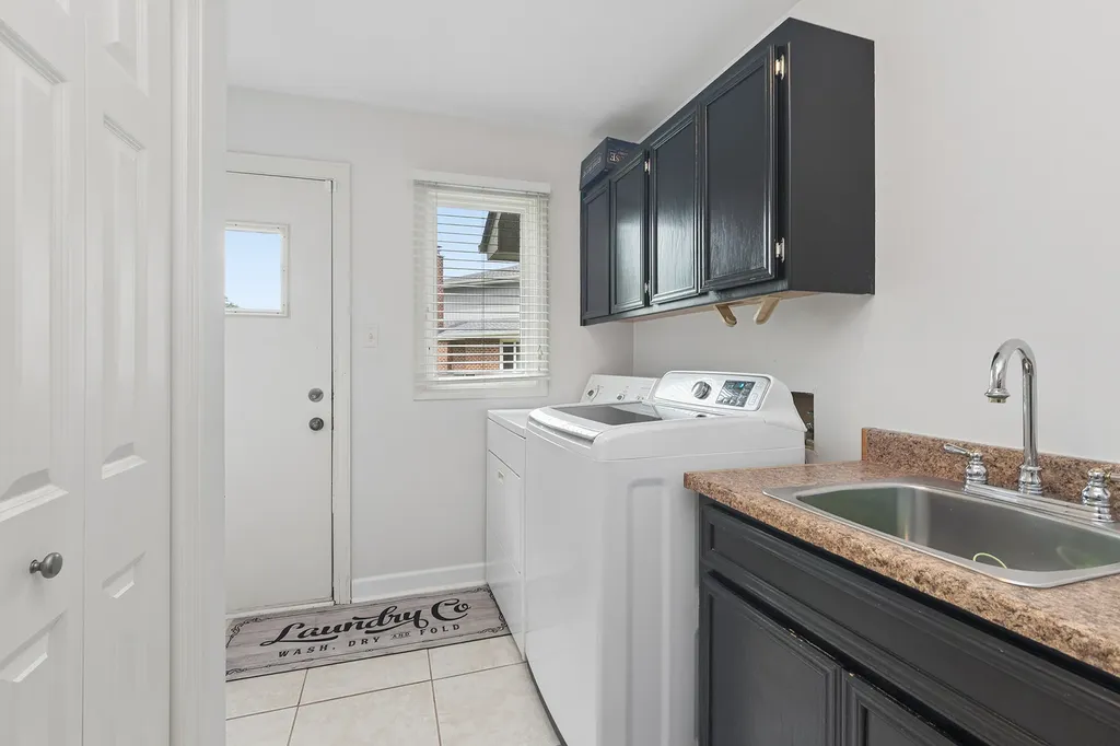 17252 Grange Drive Orland Park IL 60467