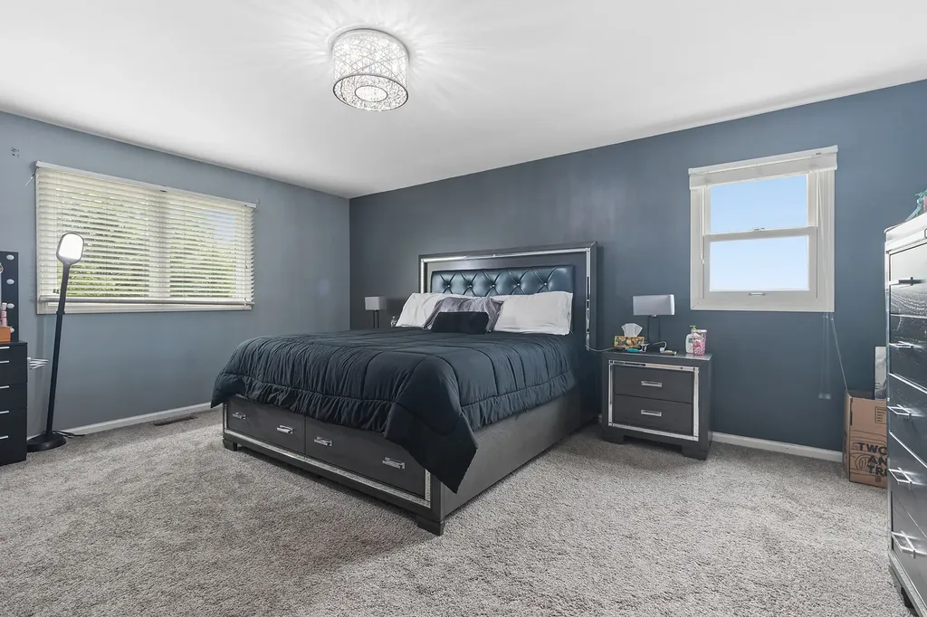 17252 Grange Drive Orland Park IL 60467