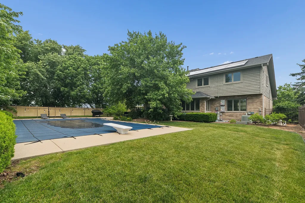 17252 Grange Drive Orland Park IL 60467