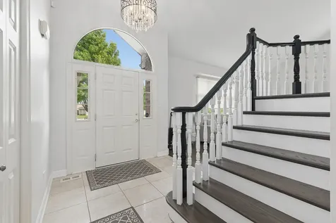 17252 Grange Drive Orland Park IL 60467