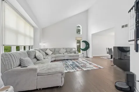 17252 Grange Drive Orland Park IL 60467
