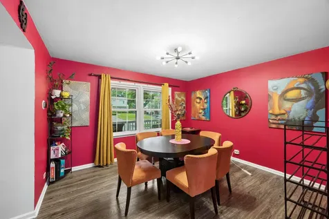 833 Elm Street Flossmoor IL 60422