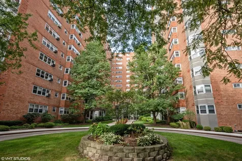 4920 North Marine Drive Chicago IL 60640