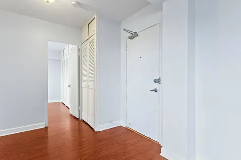 4920 North Marine Drive Chicago IL 60640