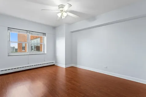 4920 North Marine Drive Chicago IL 60640