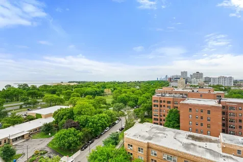 4920 North Marine Drive Chicago IL 60640