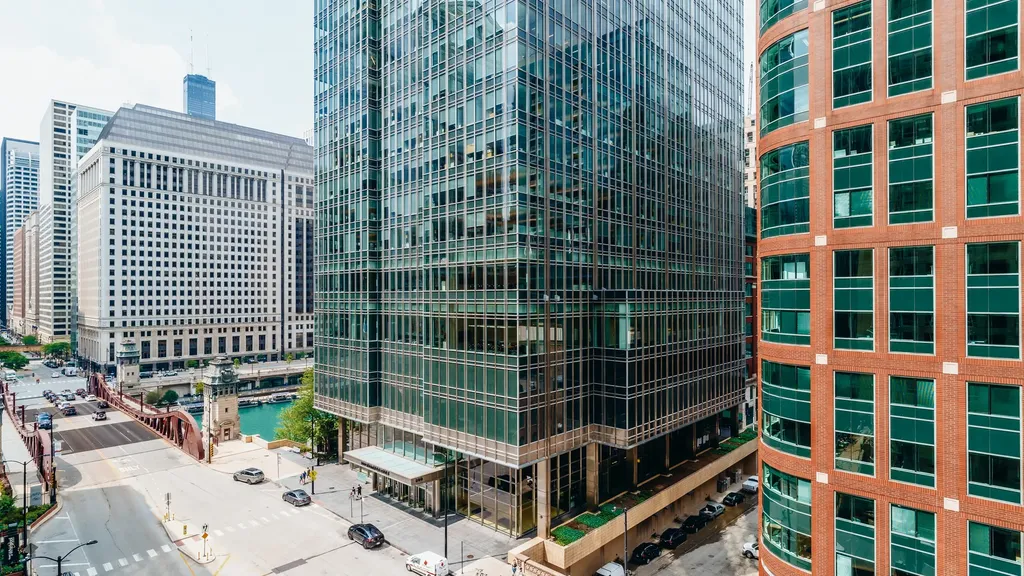 345 North La Salle Drive Chicago IL 60654