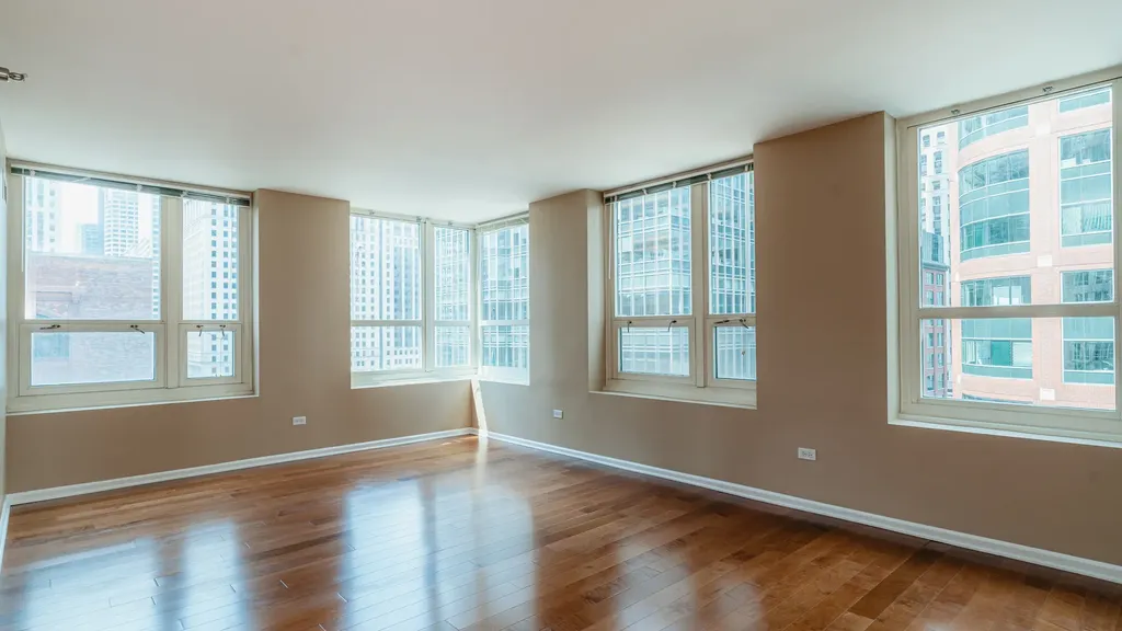 345 North La Salle Drive Chicago IL 60654