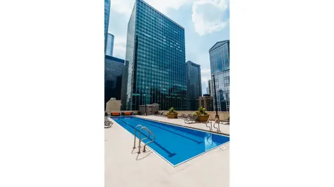 345 North La Salle Drive Chicago IL 60654
