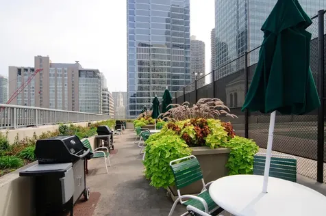 345 North La Salle Drive Chicago IL 60654