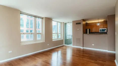 345 North La Salle Drive Chicago IL 60654