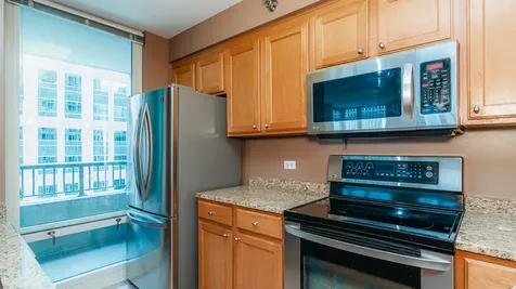 345 North La Salle Drive Chicago IL 60654