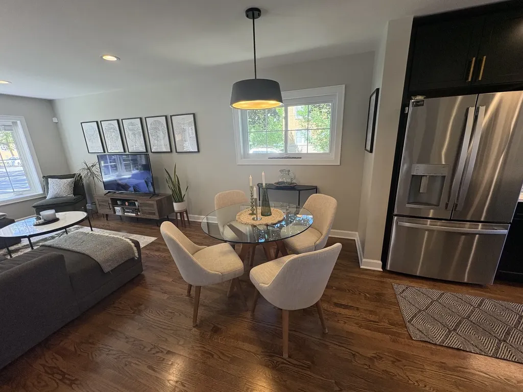 5058 West Wrightwood Avenue Chicago IL 60639