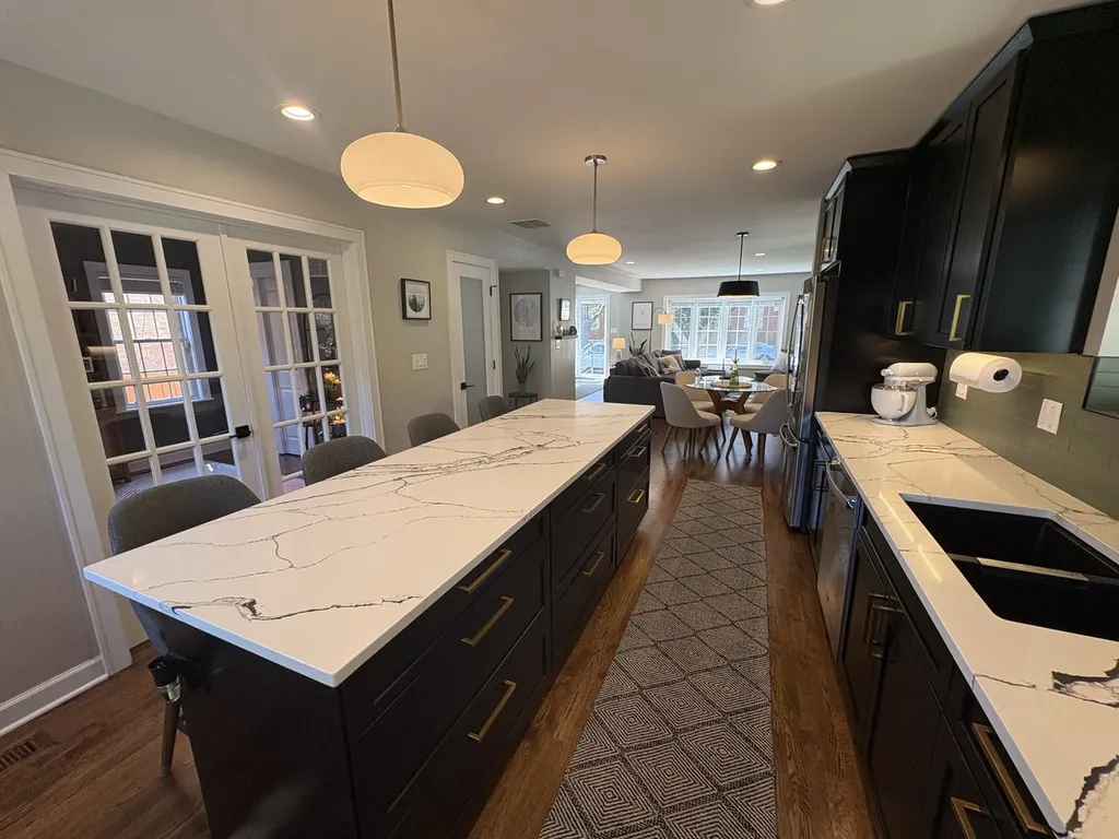 5058 West Wrightwood Avenue Chicago IL 60639