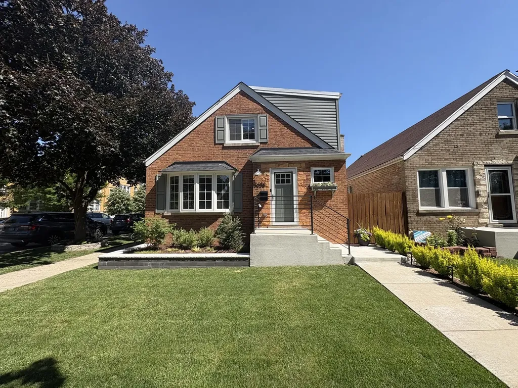 5058 West Wrightwood Avenue Chicago IL 60639