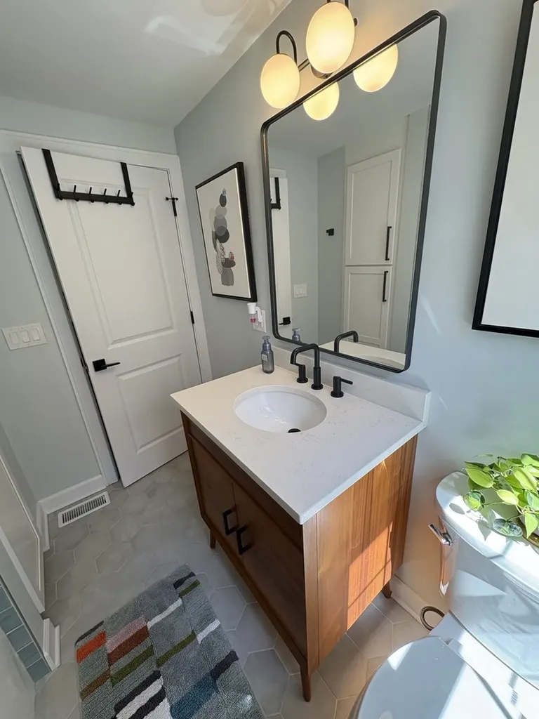 5058 West Wrightwood Avenue Chicago IL 60639