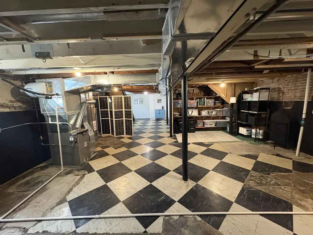 5058 West Wrightwood Avenue Chicago IL 60639