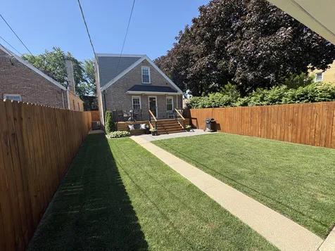 5058 West Wrightwood Avenue Chicago IL 60639