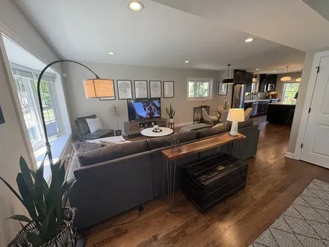 5058 West Wrightwood Avenue Chicago IL 60639
