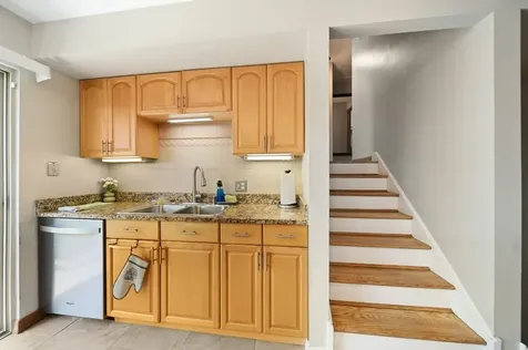 365 West Myrick Avenue Addison IL 60101