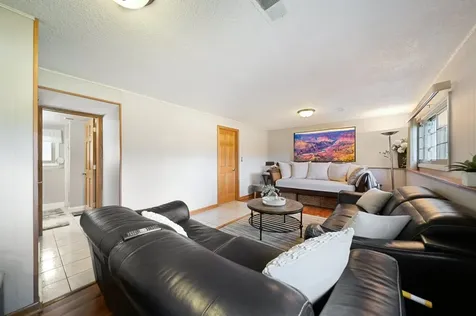365 West Myrick Avenue Addison IL 60101