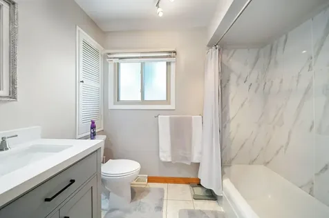 365 West Myrick Avenue Addison IL 60101