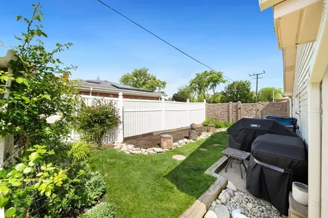 365 West Myrick Avenue Addison IL 60101