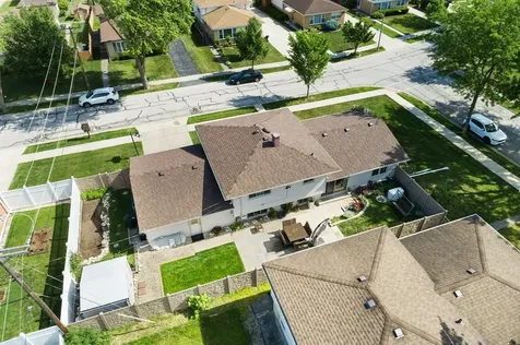 365 West Myrick Avenue Addison IL 60101