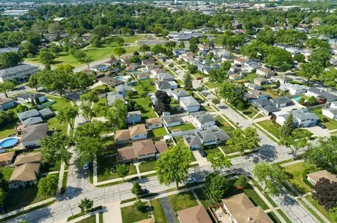 365 West Myrick Avenue Addison IL 60101