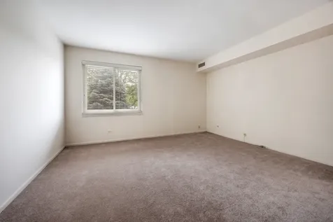 840 Wellington Avenue Elk Grove Village IL 60007