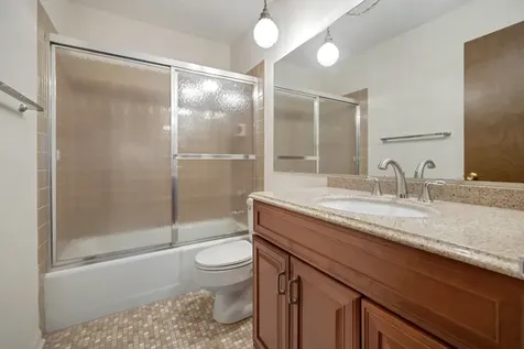 840 Wellington Avenue Elk Grove Village IL 60007