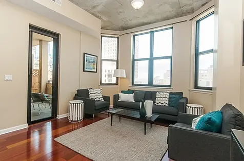 1464 South Michigan Avenue Chicago IL 60605