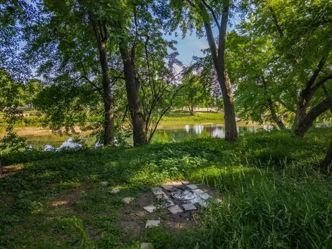 407 West Grove Street W Pontiac IL 61764