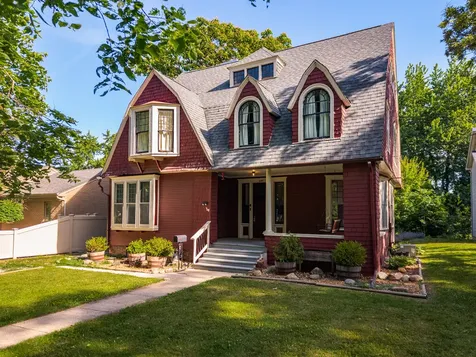 407 West Grove Street W Pontiac IL 61764