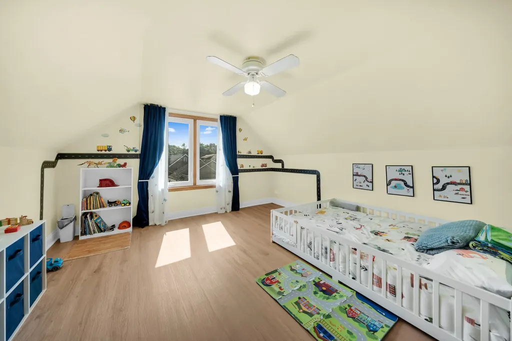 6805 South Kildare Avenue Chicago IL 60629