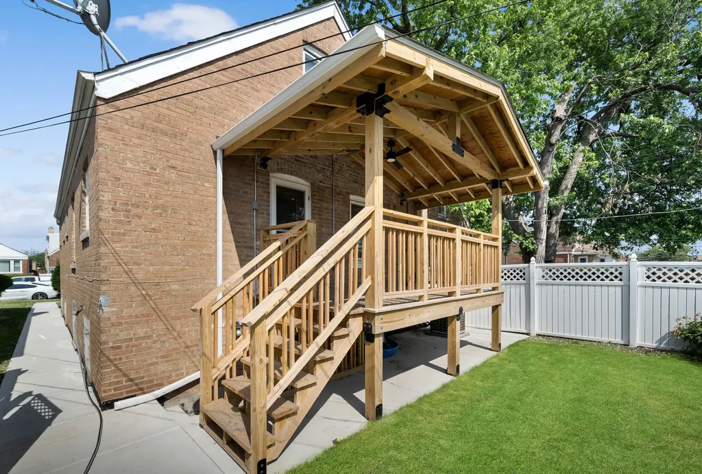 6805 South Kildare Avenue Chicago IL 60629
