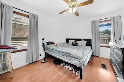 6805 South Kildare Avenue Chicago IL 60629