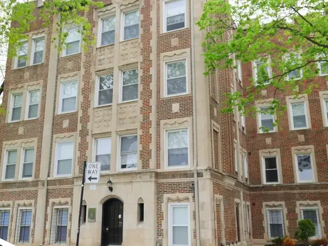 2936 West Palmer Street Chicago IL 60647
